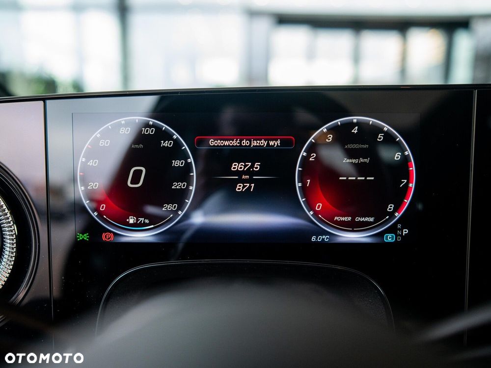 Mercedes-Benz CLA - 16