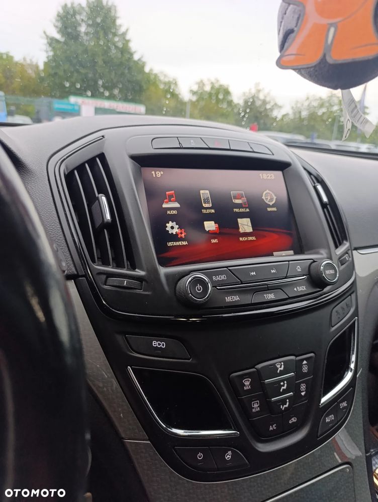 Opel Insignia - 12