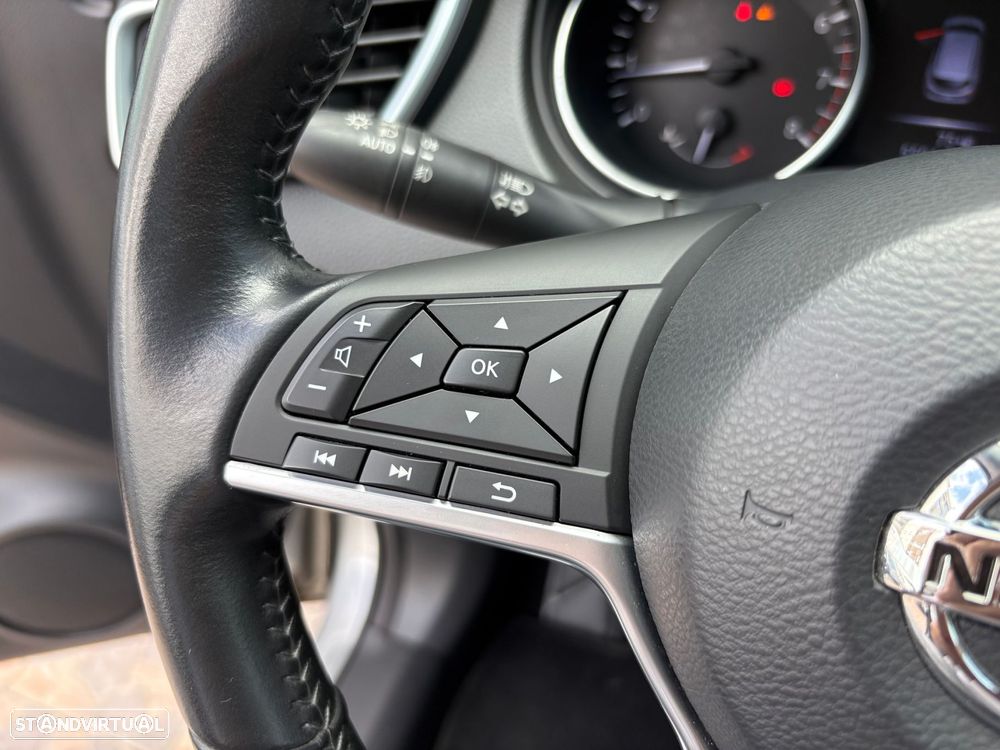 Nissan Qashqai 1.2 DIG-T N-Connecta RS+PS 18 - 15