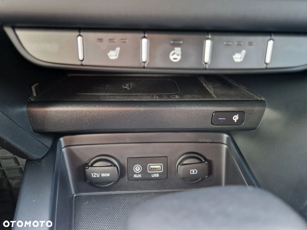 Kia Ceed 1.4 T-GDI L Business Line DCT - 19