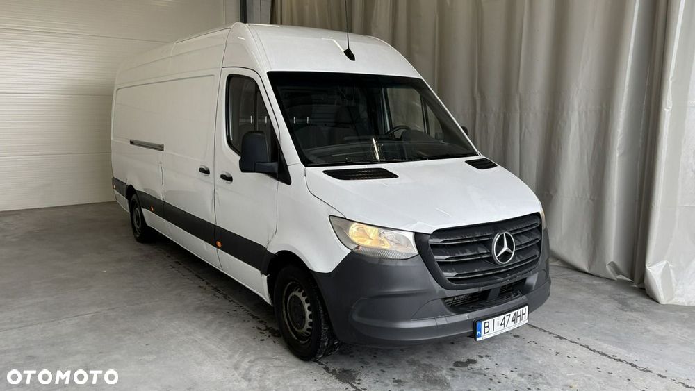 Mercedes-Benz Sprinter - 3