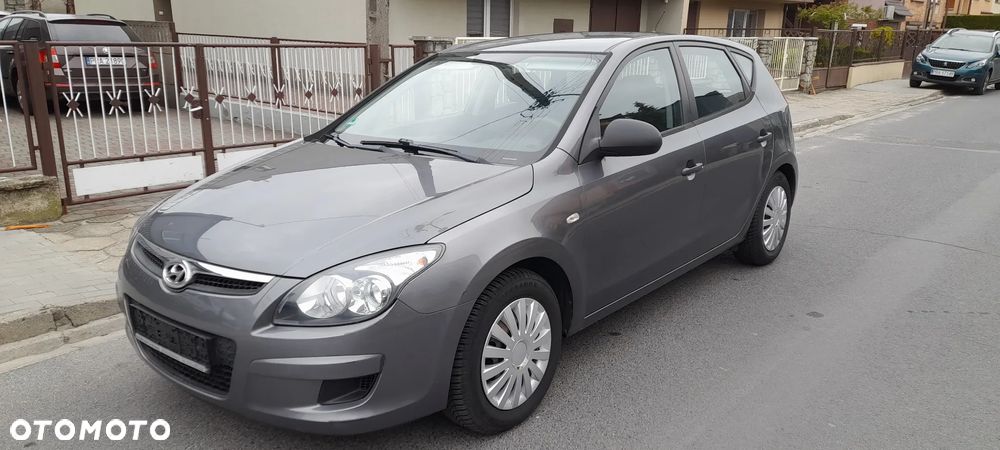 Hyundai i30 1.4 Blue Classic - 1
