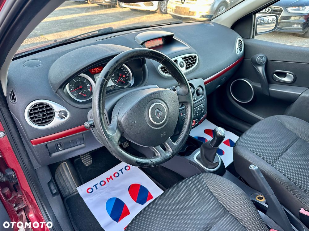 Renault Clio 1.2 16V Ripcurl - 13