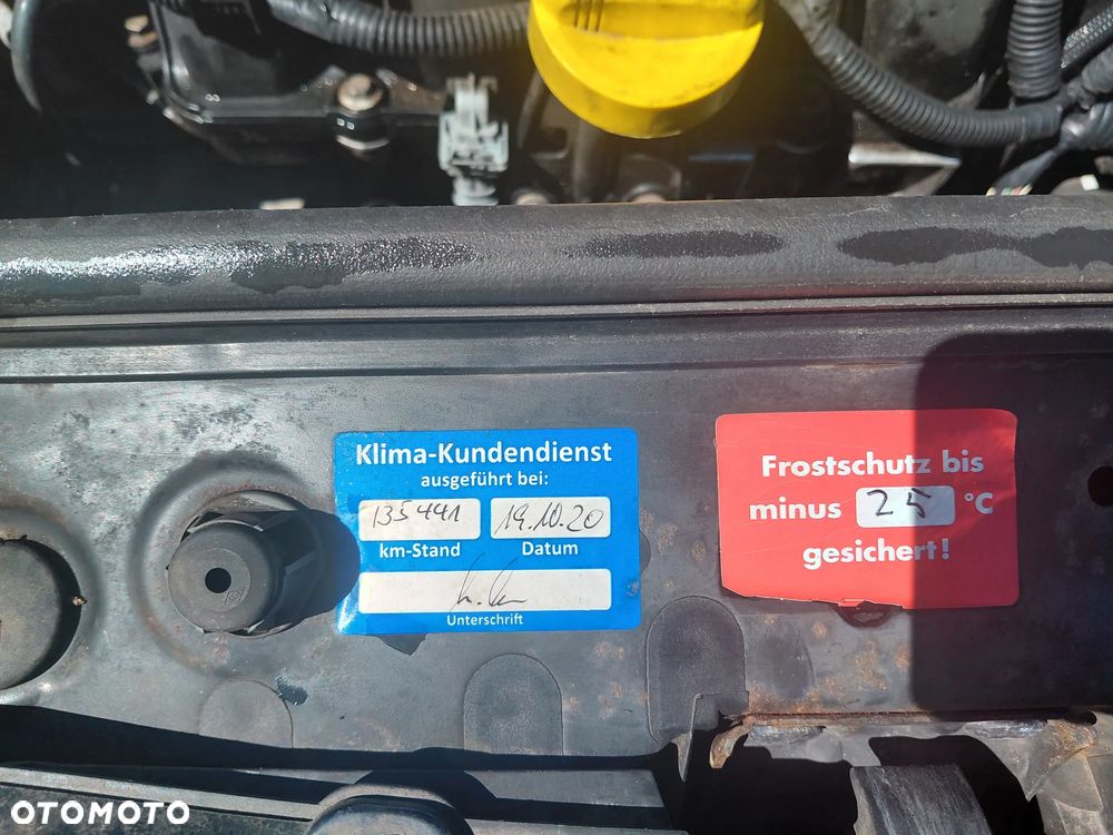 Renault Scenic 1.6 16V Confort Expression - 20