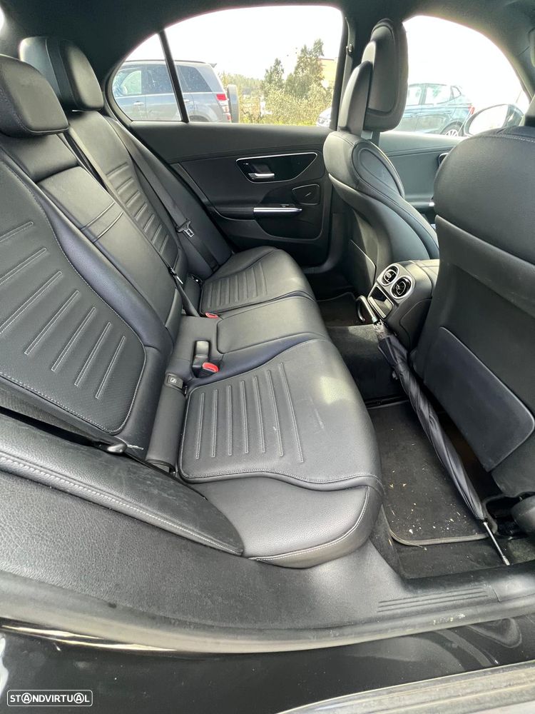 Mercedes-Benz C 300 e AMG Line - 15