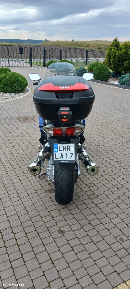 Yamaha FJR - 6