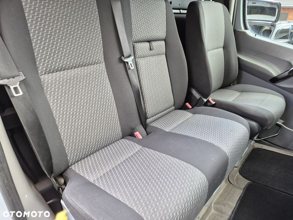 Volkswagen Crafter - 12