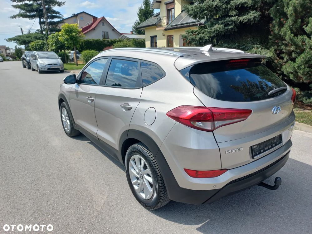 Hyundai Tucson blue 1.7 CRDi 2WD Style - 9