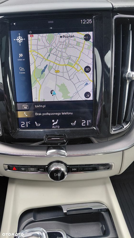 Volvo XC 60 B4 D AWD Inscription - 16