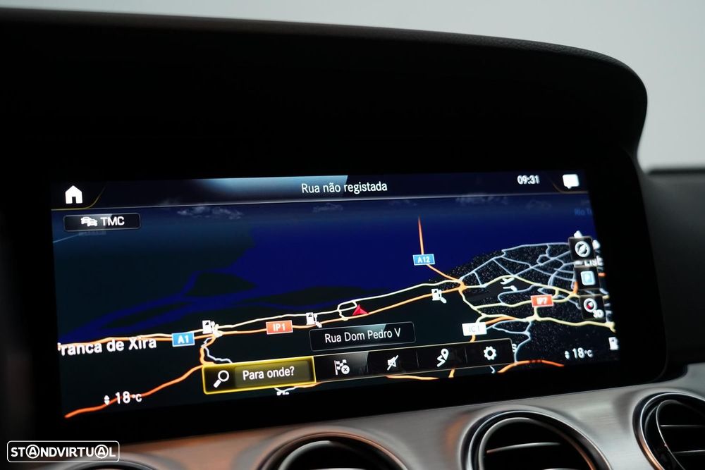 Mercedes-Benz E 300 e Avantgarde - 17