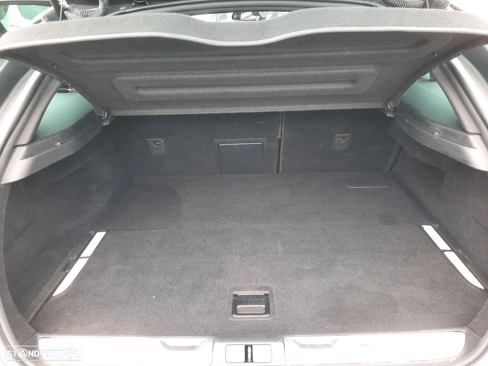 Citroën DS5 2.0 HDi Hy4 So Chic CMP6 88g - 43