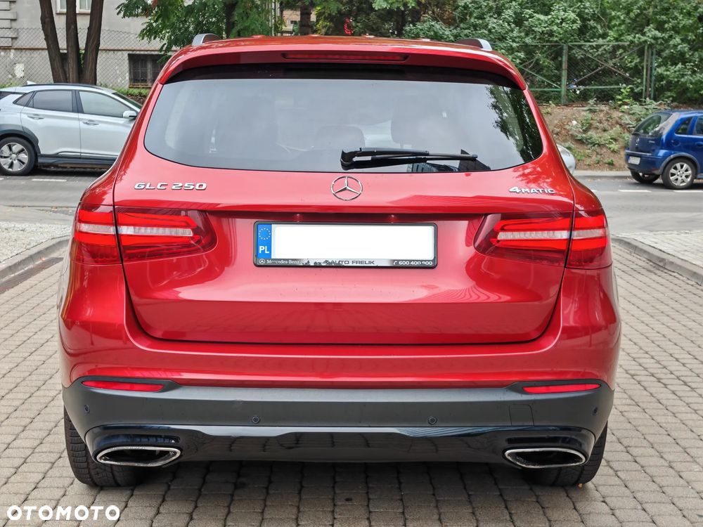 Mercedes-Benz GLC 250 4-Matic - 7