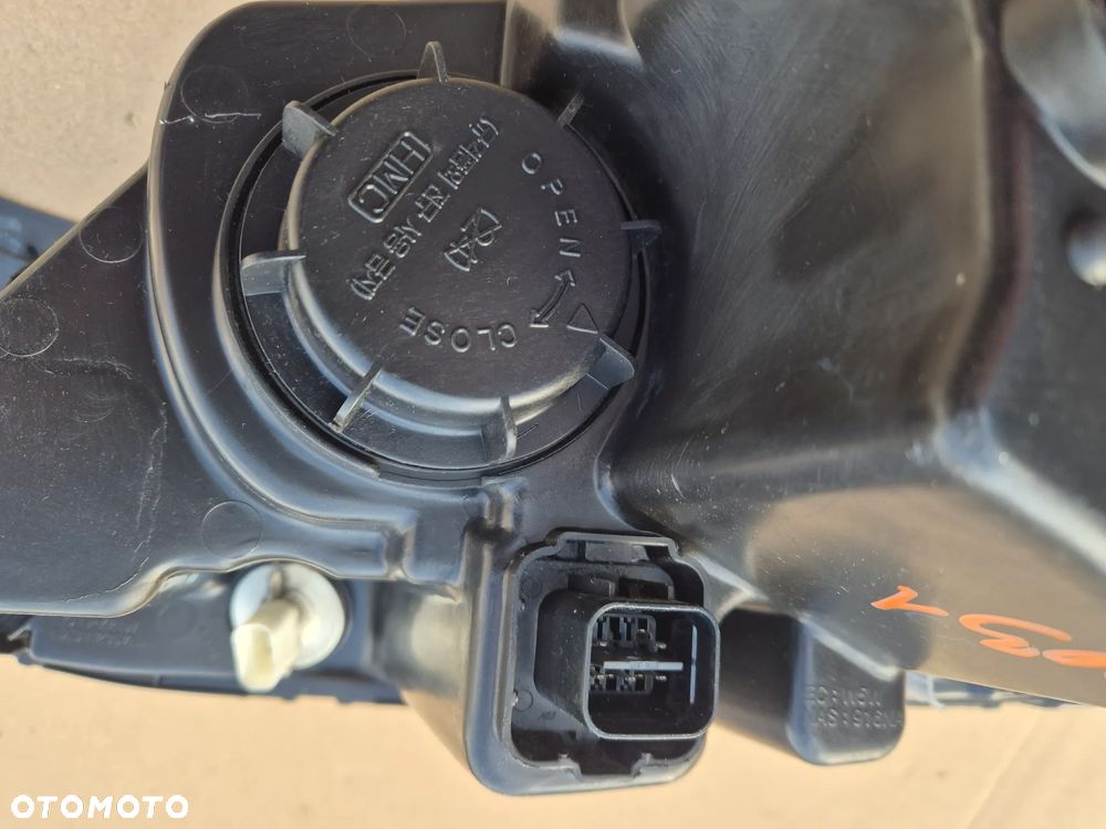 KIA Sorento I komplet lamp.Reflektory.2002-2007 - 16