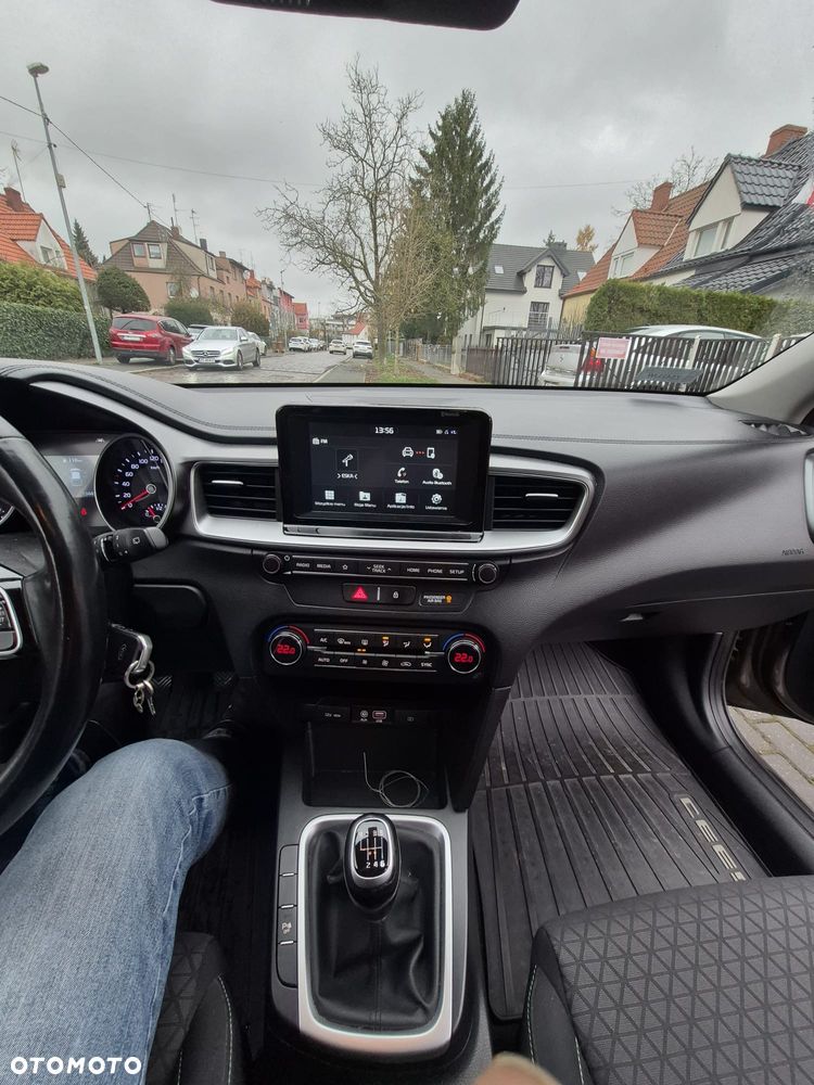 Kia Ceed 1.4 S - 9