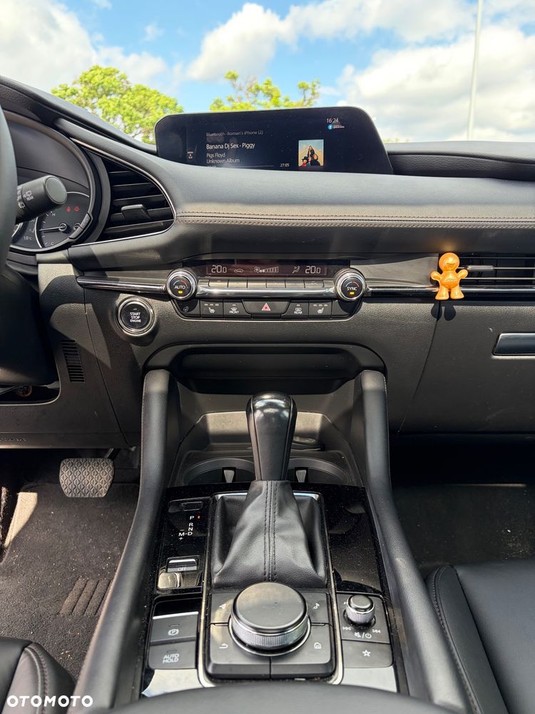 Mazda 3 - 9