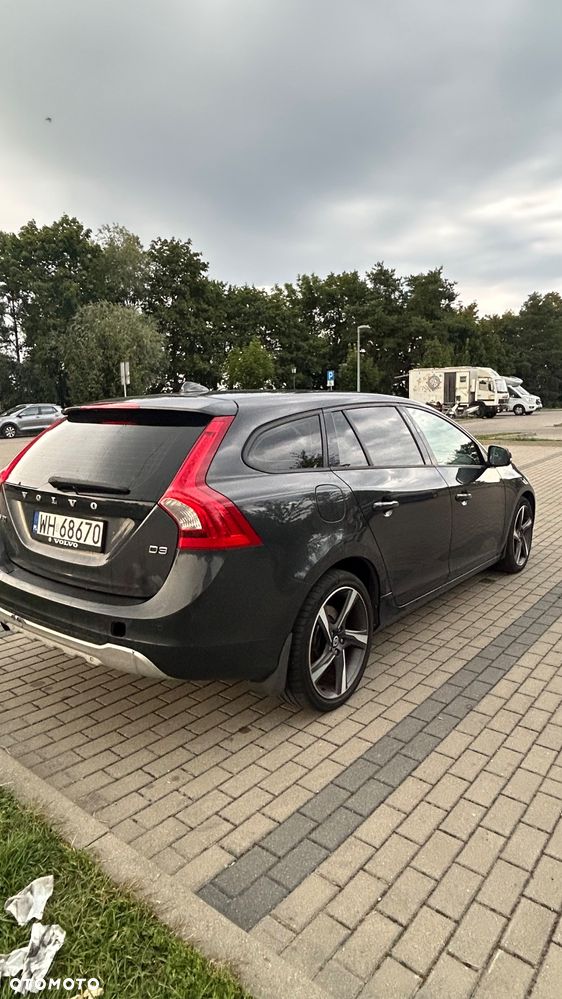 Volvo V60 D3 Kinetic - 2