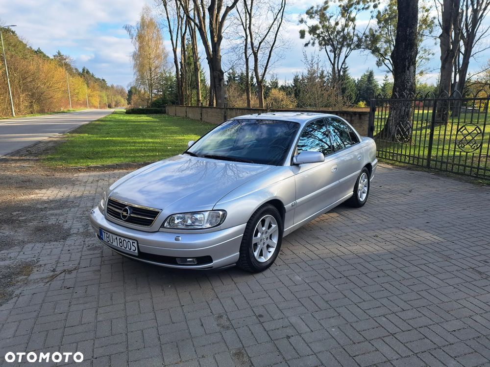 Opel Omega 2.2 Elegance - 19