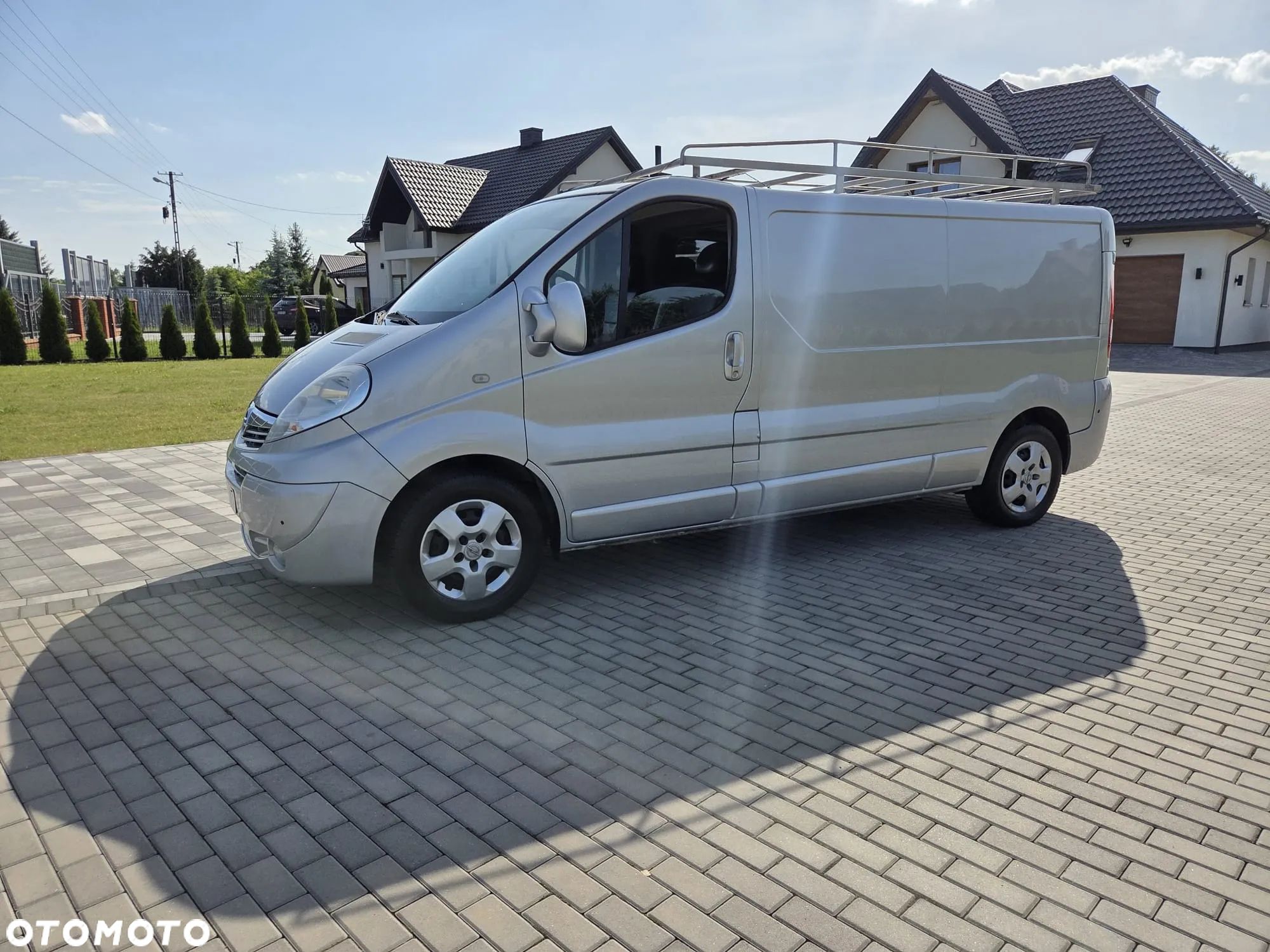 Opel VIVARO LONG FULL OPCJA KLIMA ORYGINAŁ LAKIER ZADBANY PO WYMIANACH - 1