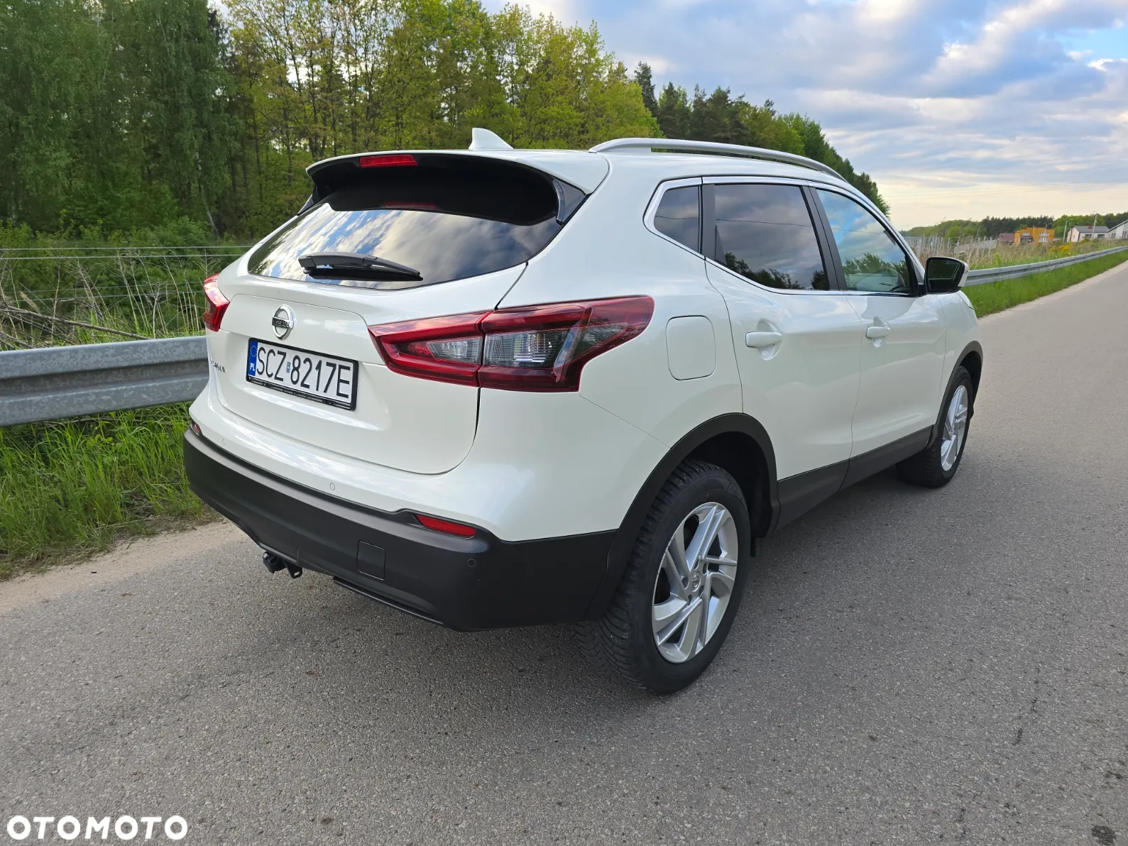 Nissan Qashqai 1.3 DIG-T Tekna - 32