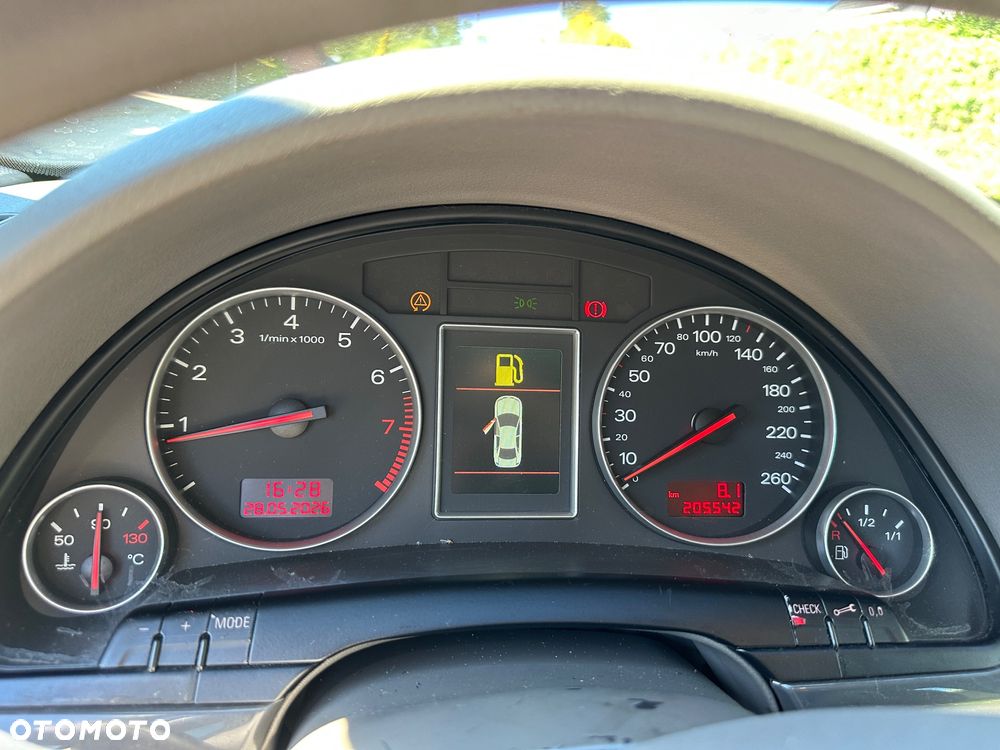 Audi A4 Limousine - 21