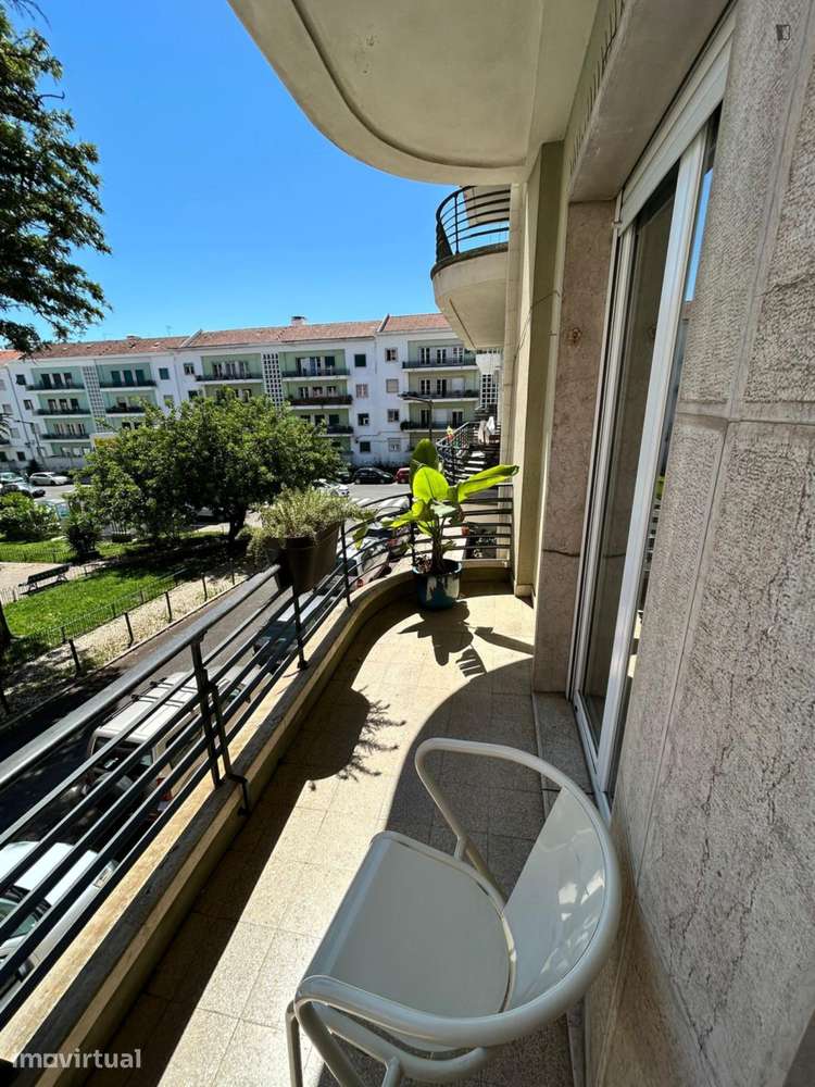 Quarto - localizado em Entrecampos Lisbon - Grande imagem: 3/17