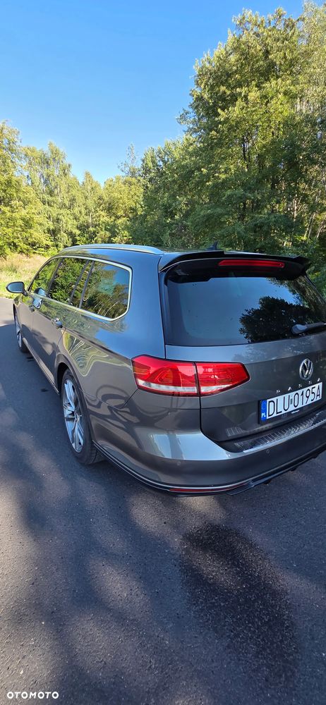 Volkswagen Passat 2.0 TDI SCR DSG Comfortline - 8