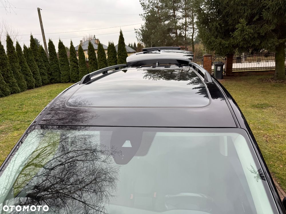 Ford Tourneo Connect Grand - 22