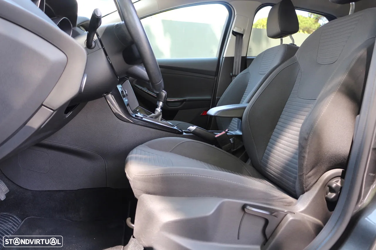 Ford Focus 1.0 SCTi Titanium - 11
