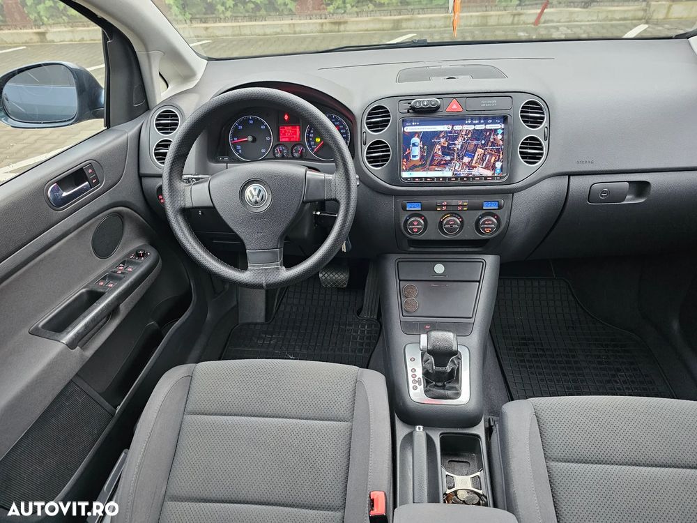 Volkswagen Golf Plus 1.9 TDI DSG Edition - 8