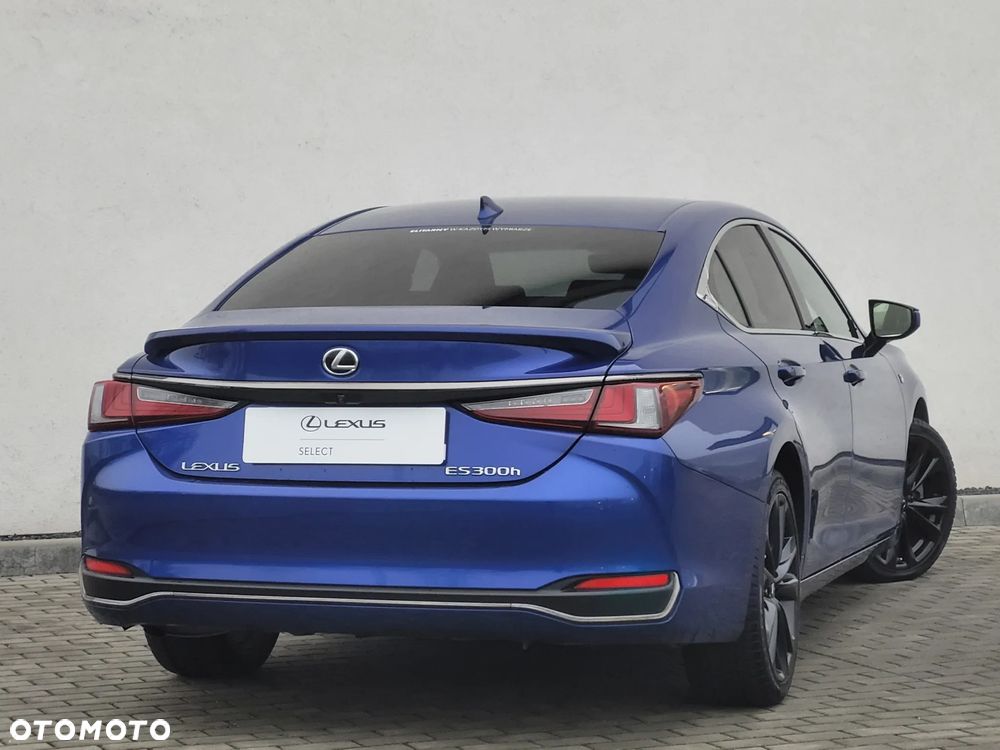 Lexus ES 300h F Sport Edition - 5