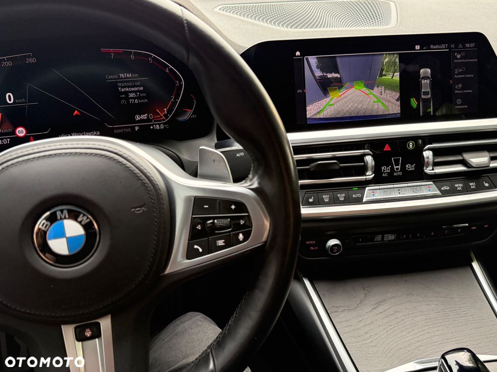 BMW Seria 3 330i M Sport sport - 17
