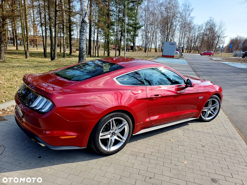 Ford Mustang 5.0 V8 GT - 21
