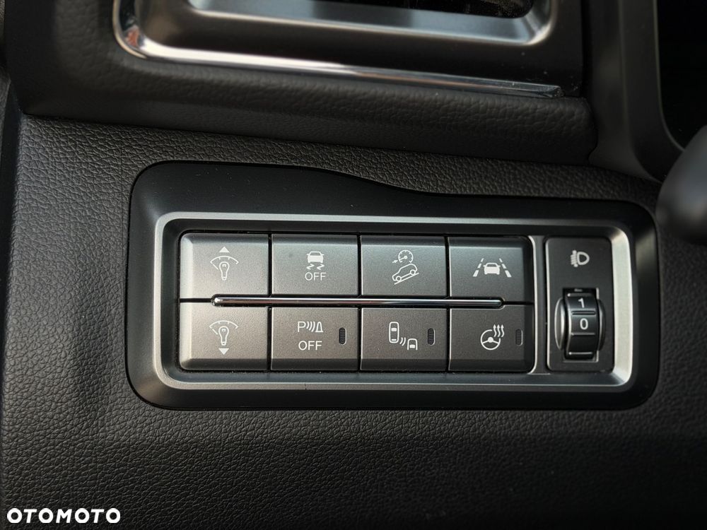 SsangYong/KGM Tivoli 1.5 T-GDI Sapphire 4x4 - 20