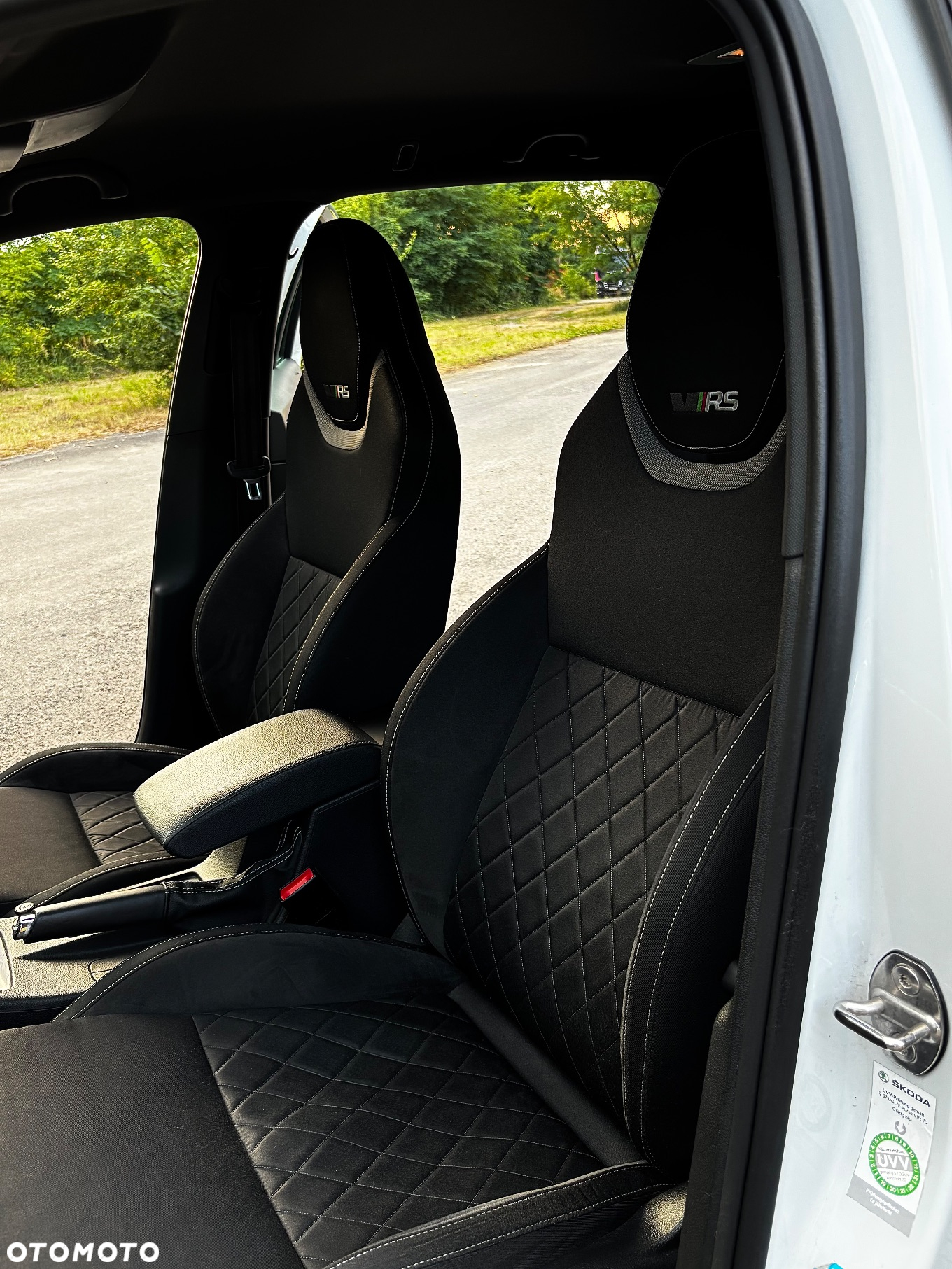 Skoda Octavia 2.0 TDI RS DSG - 33