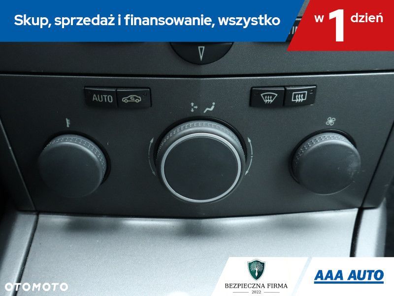 Opel Astra - 18