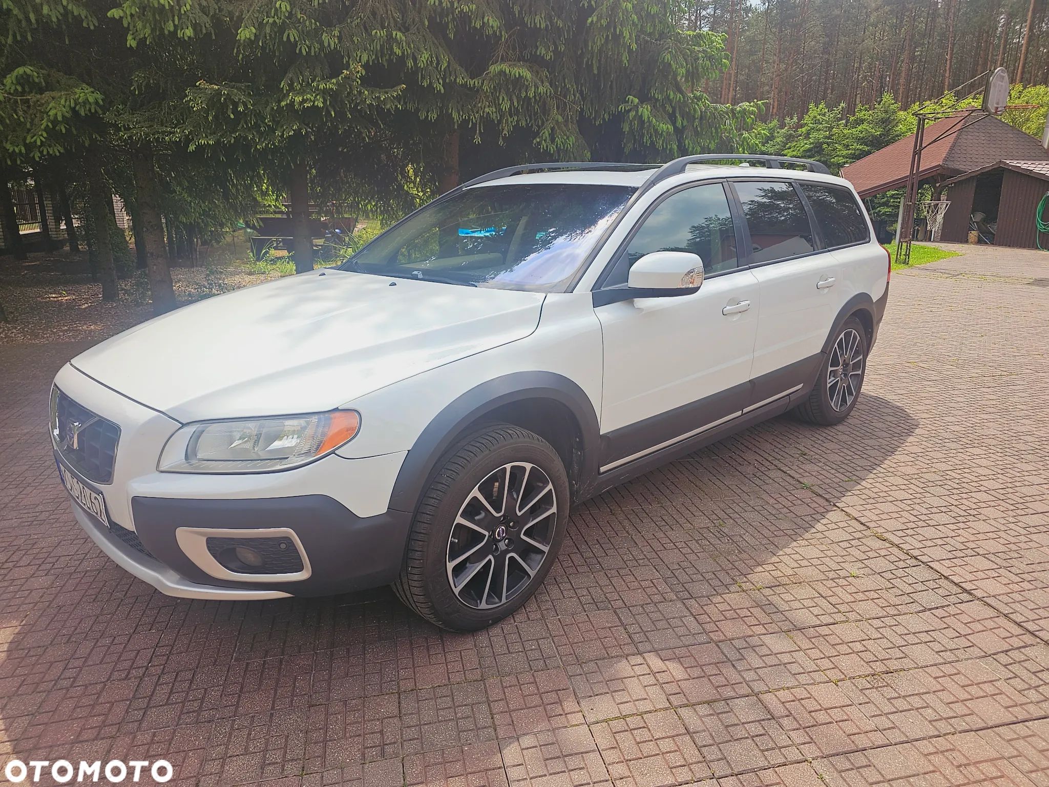 Volvo XC 70 3.2 AWD Momentum - 1
