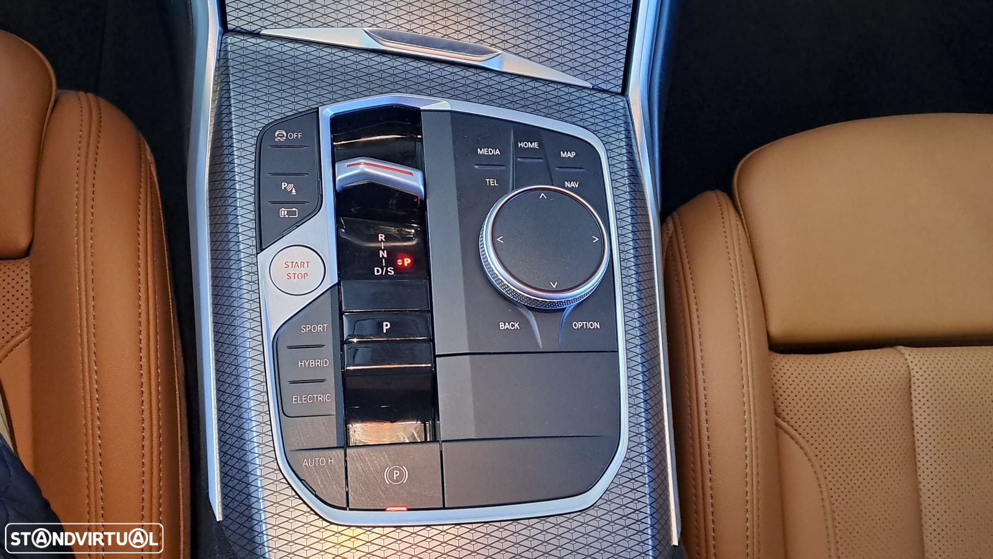 BMW 320 e Touring Pack Desportivo M Auto - 23