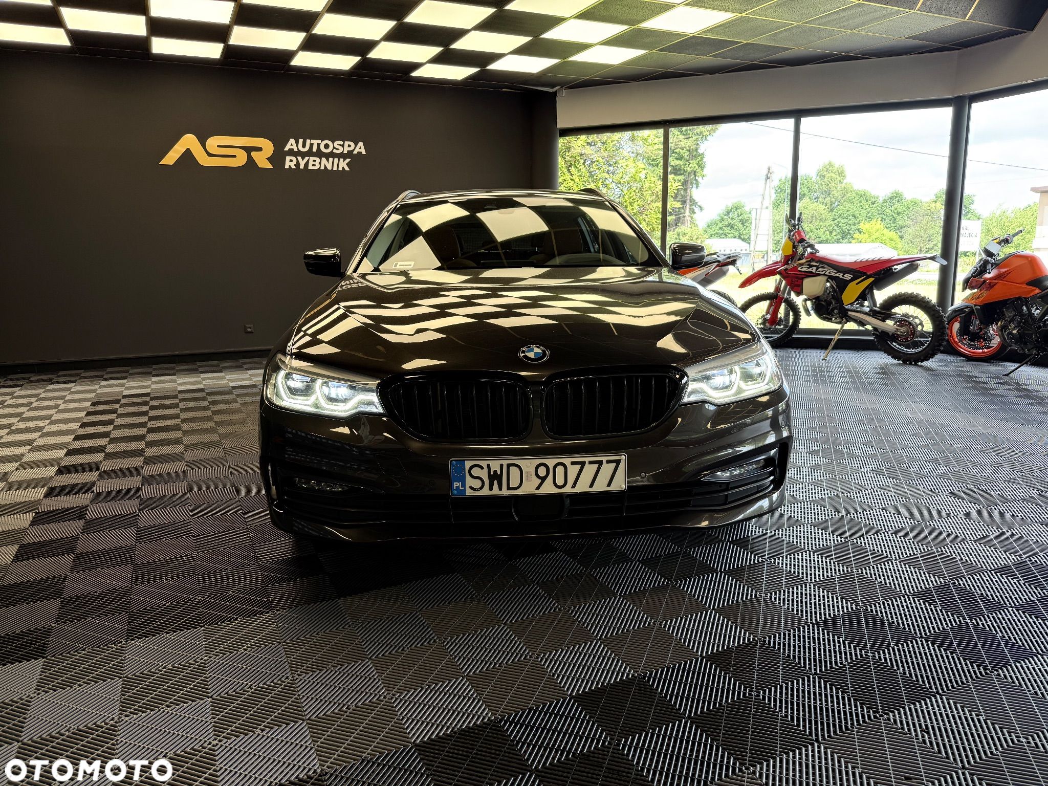 BMW Seria 5 520d Luxury Line sport - 1