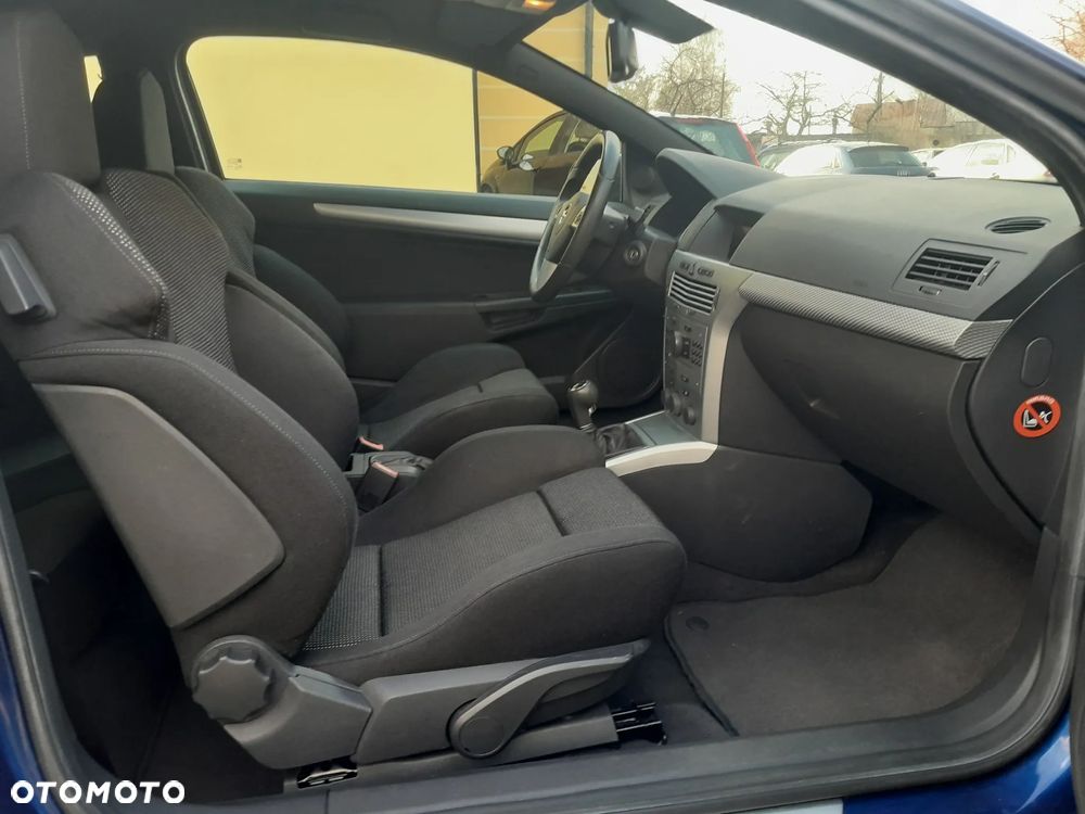 Opel Astra 2.0 Turbo Sport - 10