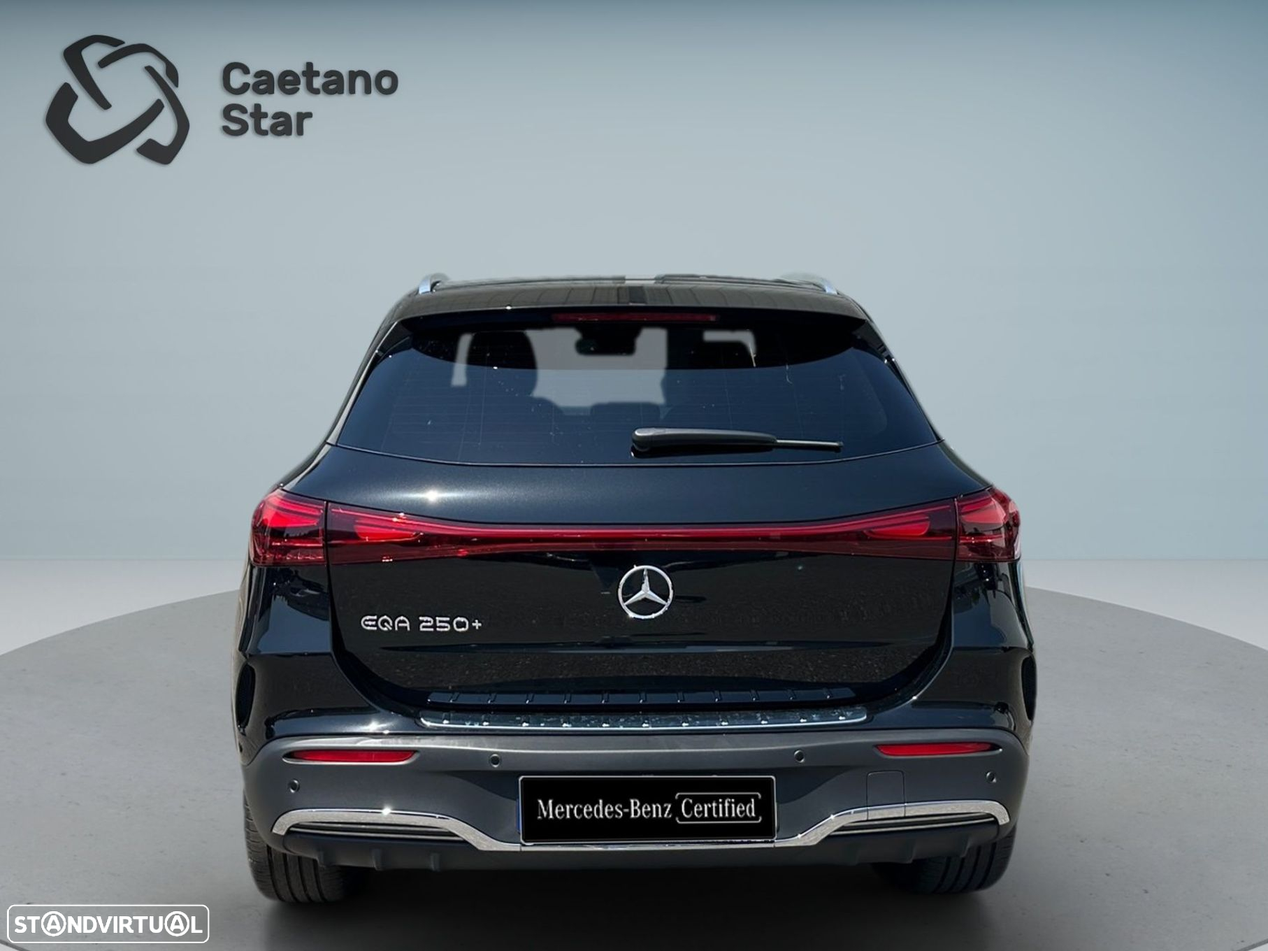 Mercedes-Benz EQA 250+ AMG Line - 2