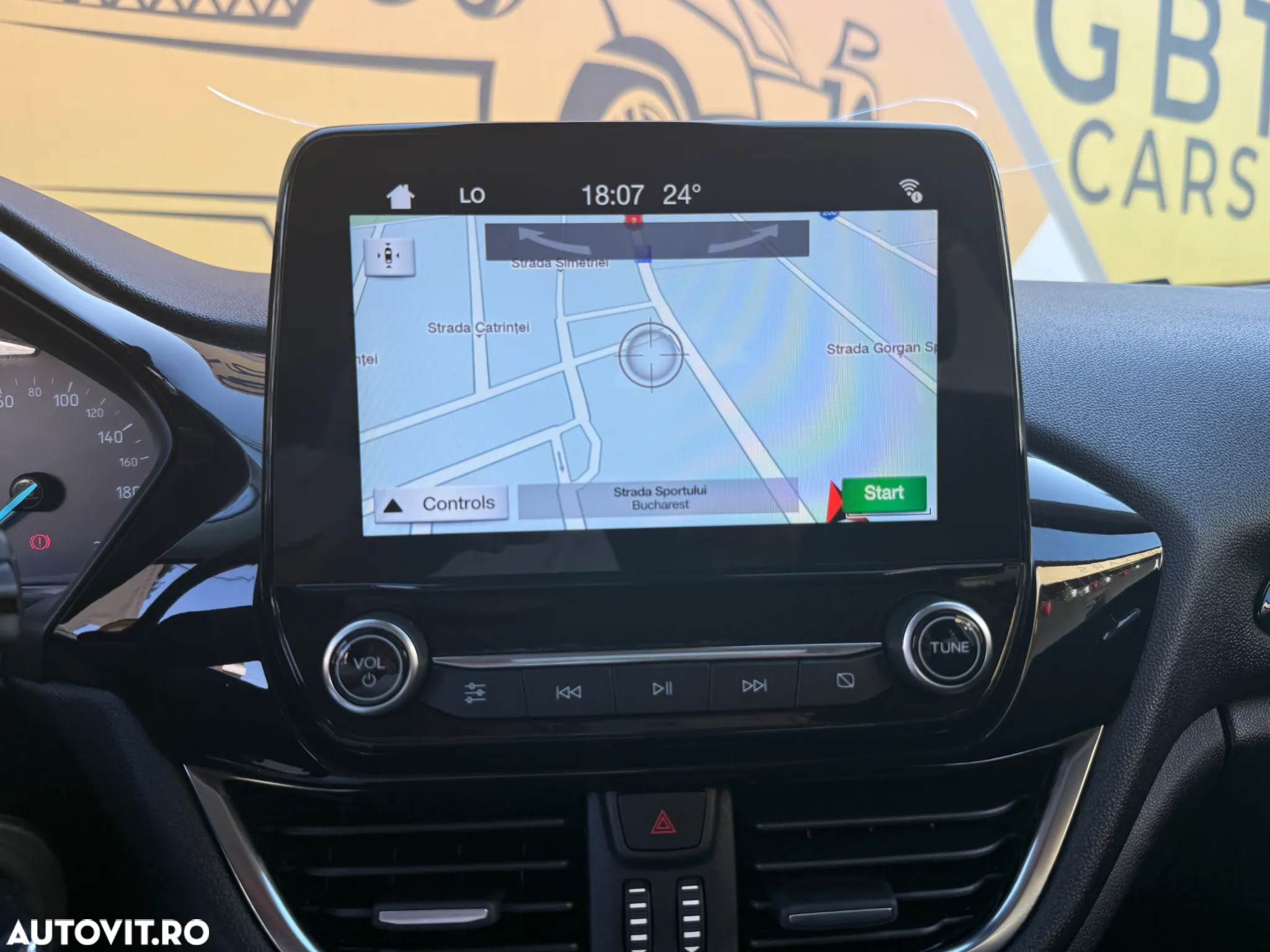 Ford Fiesta 1.1 Trend - 13