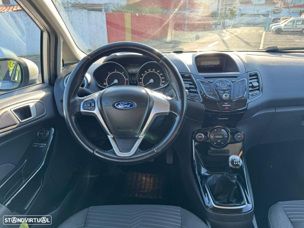 Ford Fiesta 1.5 TDCi Trend - 22