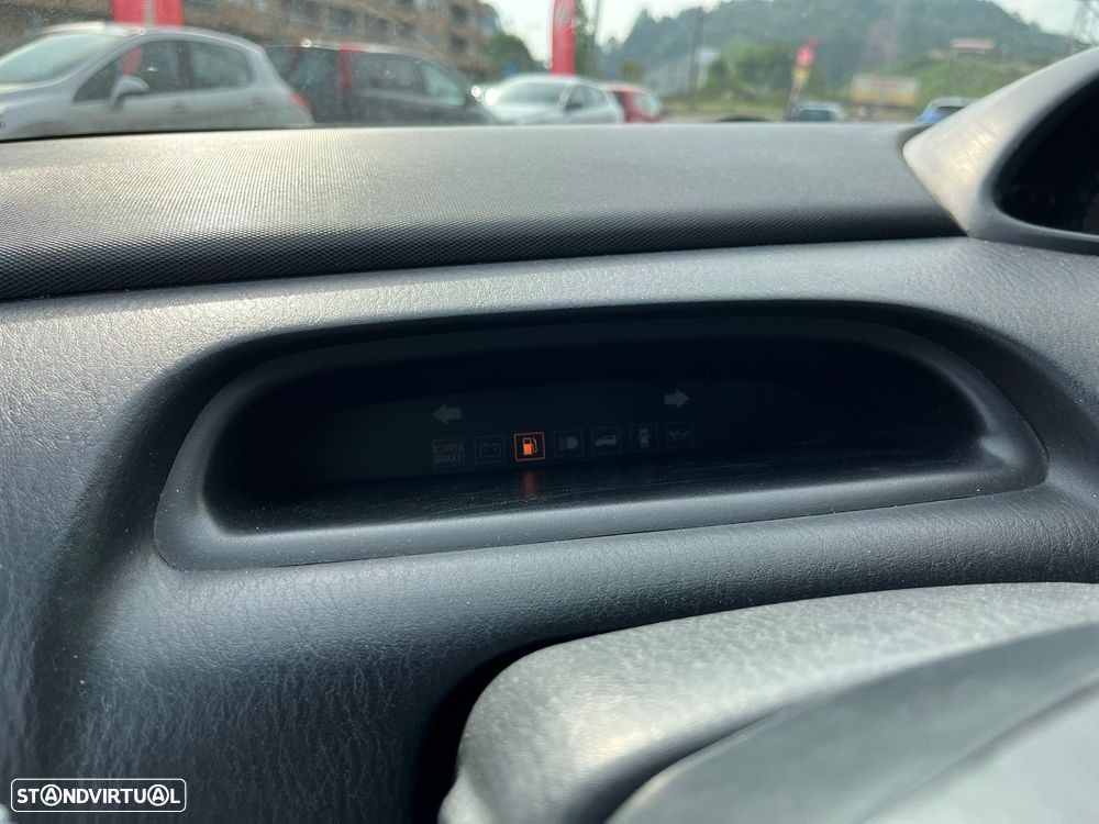 Hyundai Matrix 1.5 CRDi GLS - 17