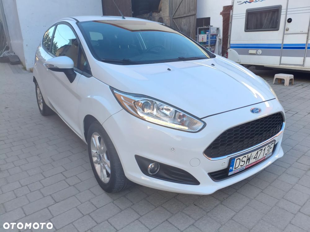 Ford Fiesta 1.0 Celebration - 2