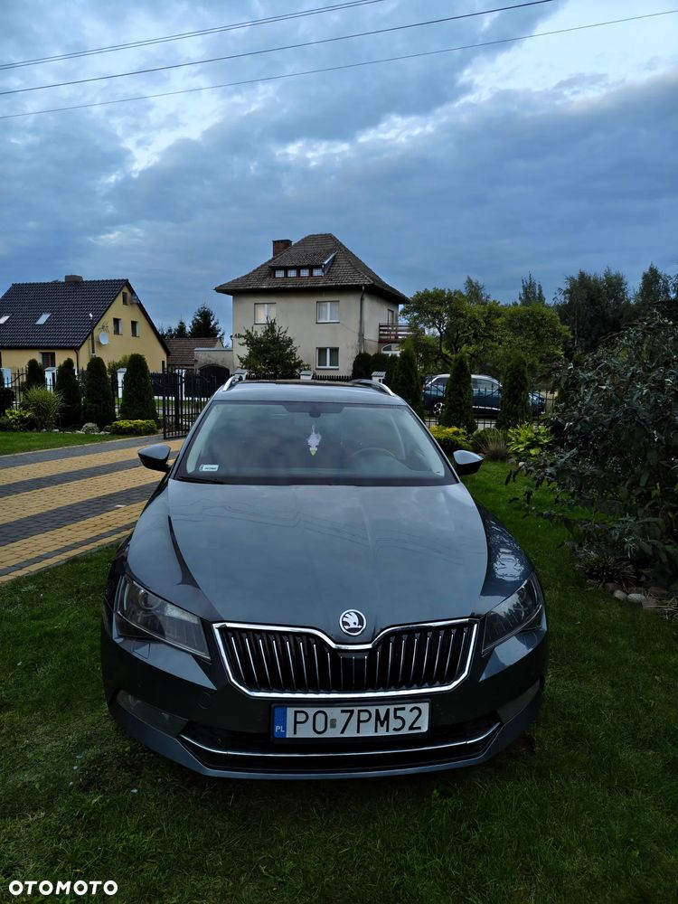 Skoda Superb 2.0 TDI Ambition - 3