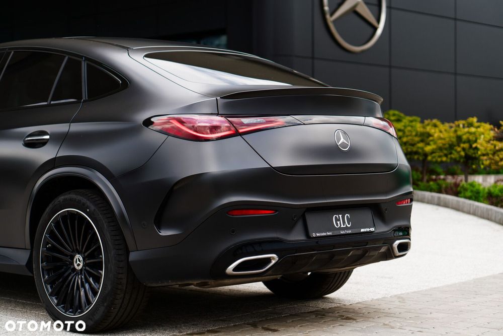 Mercedes-Benz GLC - 11