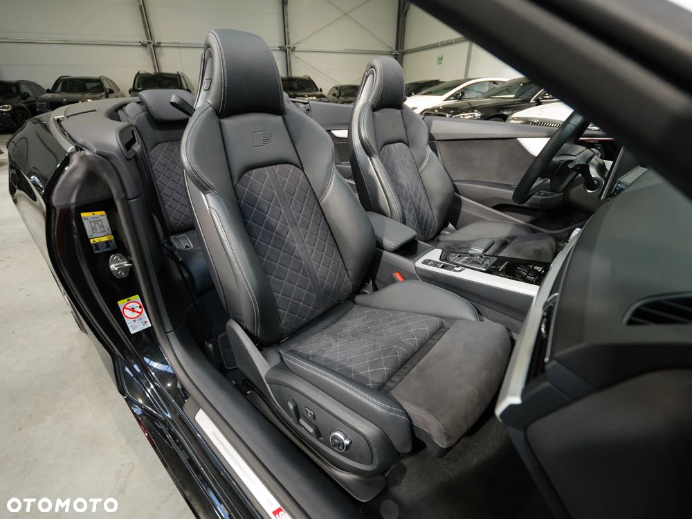 Audi A5 Cabrio - 22