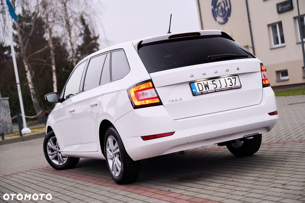 Skoda Fabia 1.0 TSI Ambition - 6