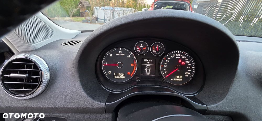 Audi A3 Sportback 2.0 TDI DPF Ambiente - 8