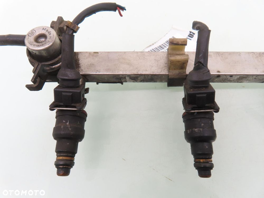 LISTWA WTRYSKOWA SAAB 900 II 2.0 Turbo 0280150431 B204L - 5